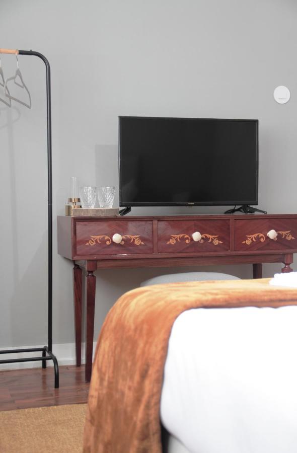 Genius Loci Guesthouse Матозиньюш Экстерьер фото